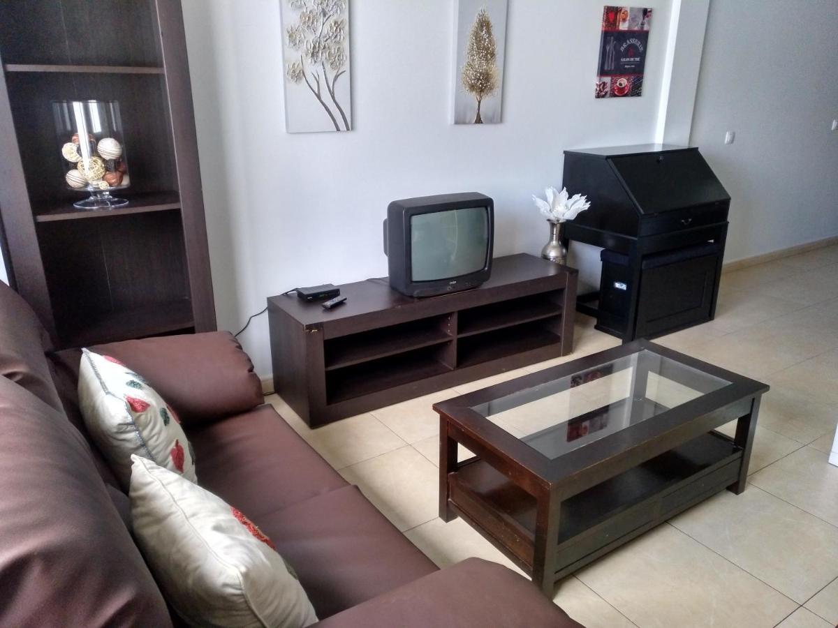 Francos Rooms 아리시페 외부 사진